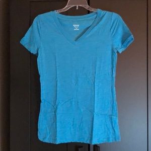 🍀 4 for $15! Blue Mossimo v-neck tee size small